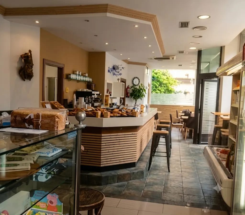 Interior de la cafetería de Errotatxo en San Frantzisko, Tolosa